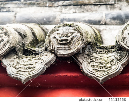 Roof tiles with chinese theme Roof tiles with chinese theme 53133268