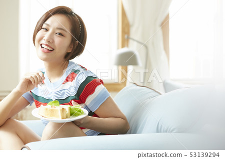 Female lifestyle diet 53139294