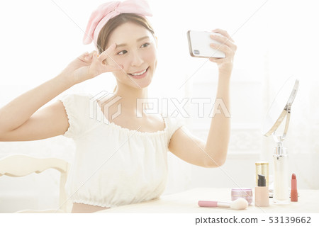 Women beauty Women beauty 53139662