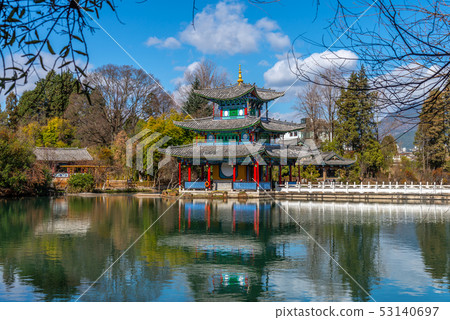 Black Dragon Pool 中國雲南麗江黑龍潭 Black Dragon Pond 玉泉公園 53140697