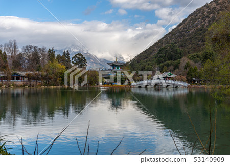 Black Dragon Pool China's Yunnan Lijiang Black Dragon Pool Black Dragon Pond Yuquan Park Black Dragon Pool China's Yunnan Lijiang Black Dragon Pool Black Dragon Pond Yuquan Park 53140909