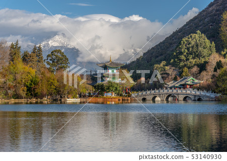 Black Dragon Pool China's Yunnan Lijiang Black Dragon Pool Black Dragon Pond Yuquan Park Black Dragon Pool China's Yunnan Lijiang Black Dragon Pool Black Dragon Pond Yuquan Park 53140930