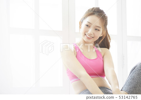 Women sportswear Women sportswear 53142765