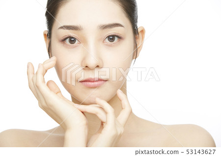 Women beauty 53143627