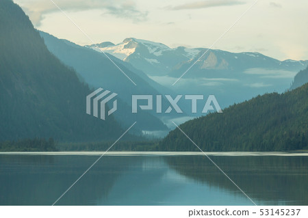 Lake in Canada 53145237