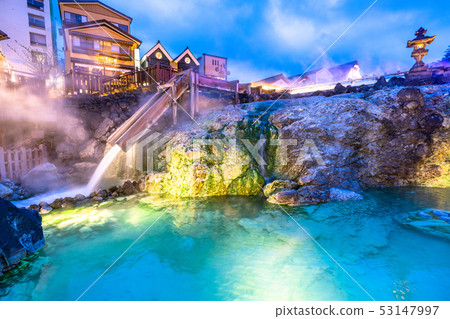 “群馬縣”草津溫泉,Yubata“夜景” “群馬縣”草津溫泉,Yubata“夜景” 53147997