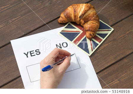 Selecting NO in the referendum 53148916