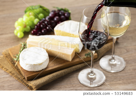 什錦葡萄酒和奶酪 什錦葡萄酒和奶酪 53149683