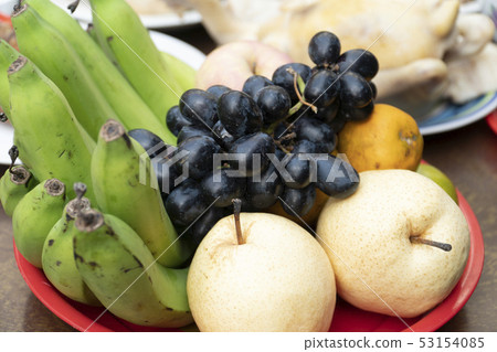 Food to pay respect to the Chinese New Year 53154085