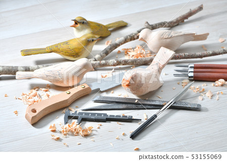 Bird carving. Wild bird wood sculpture, wild bird sculpture. Colored is a warbler. *This is a work in progress by an amateur. Bird carving. Wild bird wood sculpture, wild bird sculpture. Colored is a warbler. *This is a work in progress by an amateur. 53155069