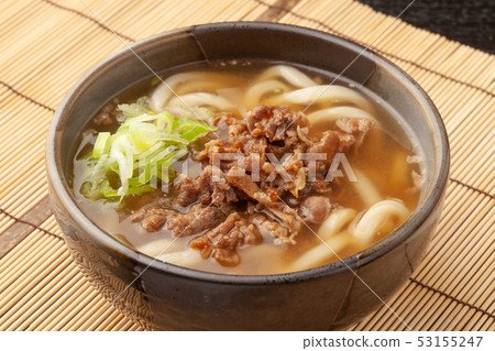 Meat noodles 53155247