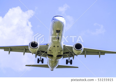 飛機起飛巴西航空工業公司E190 53155915