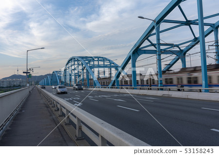 Yongsan Bridge, Yongsan-gu, Dongjak-gu, Han River, Seoul 53158243