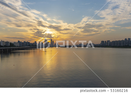 1st Hangang Bridge, Yongsan-gu, Dongjak-gu, Seoul 53160216