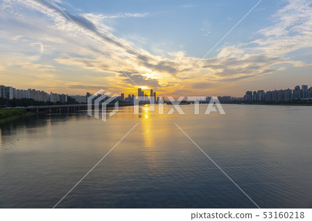 1st Hangang Bridge, Yongsan-gu, Dongjak-gu, Seoul 53160218