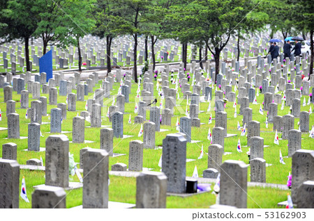 Remembrance day scenery of Seoul National Cemetery 53162903