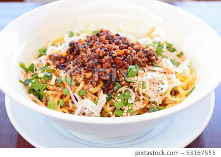 丁丁麵條沒有美味的果汁 丁丁麵條沒有美味的果汁 53167555