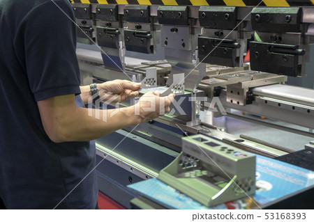 The  hydraulic bending machine. 53168393