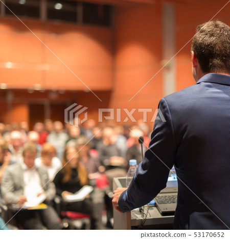 Public speaker giving talk at Business Event. Public speaker giving talk at Business Event. 53170652