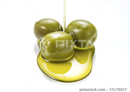 Olive oil and olive berry 53176057