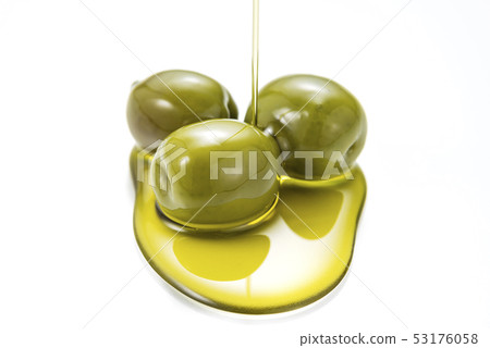 Olive oil and olive berry Olive oil and olive berry 53176058