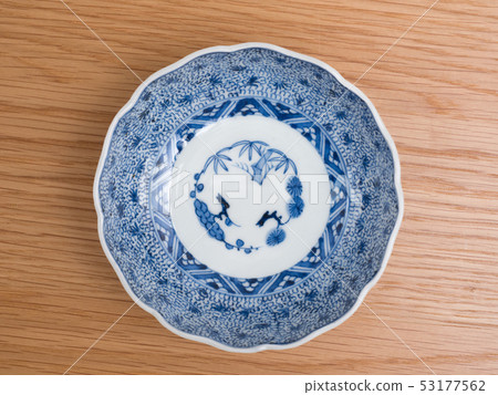 Old Imari pot Old Imari pot 53177562