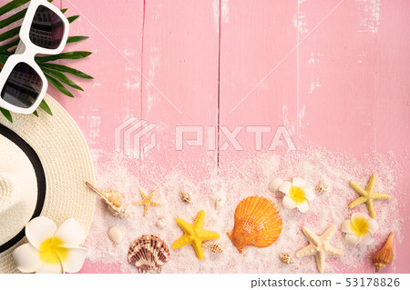 Beautiful summer holiday, Beach accessories 53178826