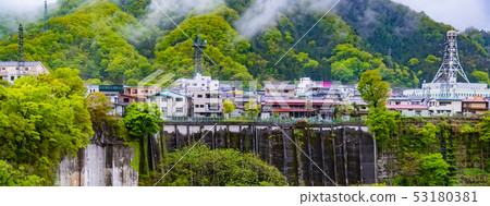 house in japan residence area day time. 53180381