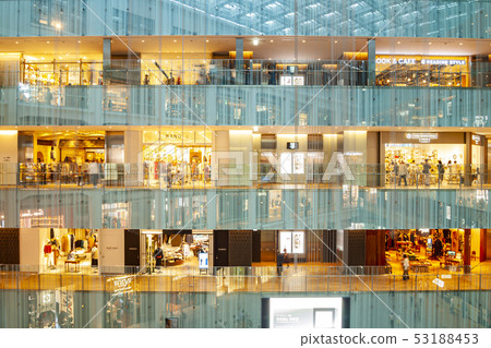 [Tokyo] KITTE indoor 53188453