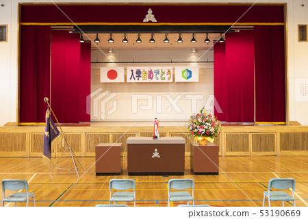 Elementary school entrance ceremony venue 53190669
