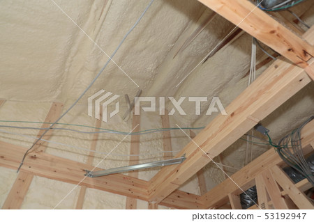 Thermal insulation of a newly built single-family house 53192947