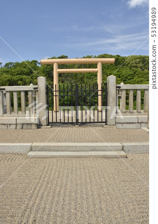 [Osaka Prefecture Sakai City] World Heritage Site, the Tomb of the Emperor Mausoleum of the Mozu Burial Mounds 53194989