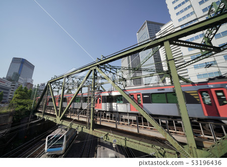 東京的日本城市景觀景觀在品川等的摩天大樓購物 東京的日本城市景觀景觀在品川等的摩天大樓購物 53196436