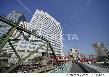 Tokyo's cityscape landscape in Japan Shop for skyscrapers in Shinagawa etc. 53196440