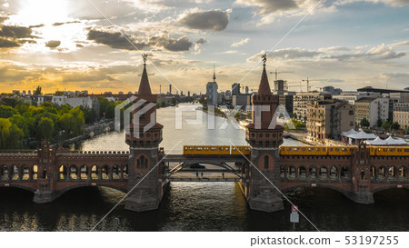 Oberbaum Bridge in Berlin Oberbaum Bridge in Berlin 53197255