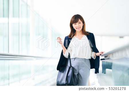 Business woman 53201278