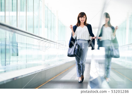Business woman Business woman 53201286