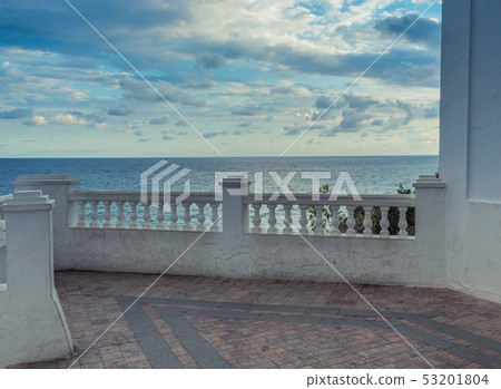 Terrace overlooking the sea Terrace overlooking the sea 53201804