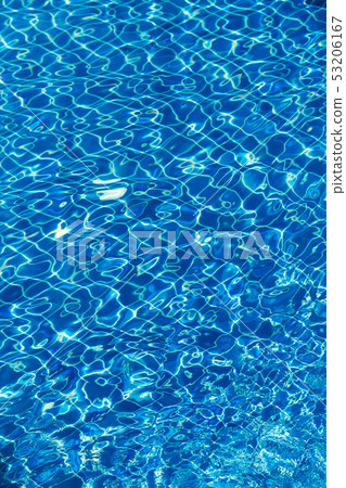 Water surface in turquoise swimming pool - holiday 53206167