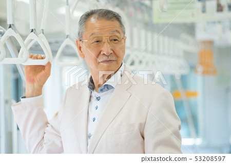 Senior man train photography cooperation: Keio Electric Railway Co., Ltd. Senior man train photography cooperation: Keio Electric Railway Co., Ltd. 53208597
