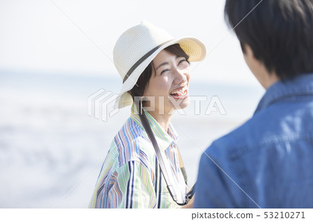 海夫婦夫婦微笑 53210271