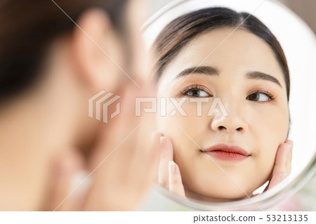 Women beauty 53213135