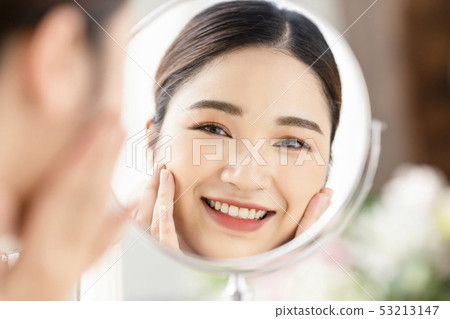 Women beauty 53213147