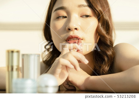 Woman beauty sunset Woman beauty sunset 53213208
