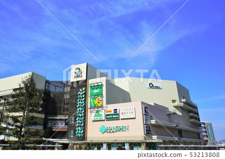 Shopping mall 53213808