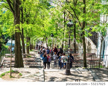 Hill of Paris Montmartre 53217025