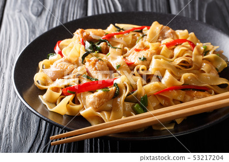 Drunken Noodles (Pad Kee Mao) Recipe from Hot Thai Drunken Noodles (Pad Kee Mao) Recipe from Hot Thai 53217204