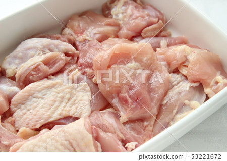 Chicken meat 53221672
