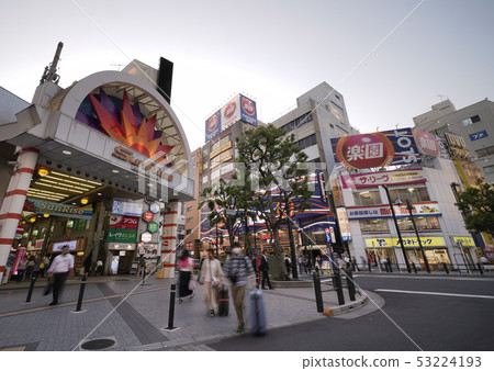 Tokyo cityscape in Japan I look at Sunrise shopping mall etc. Tokyo cityscape in Japan I look at Sunrise shopping mall etc. 53224193