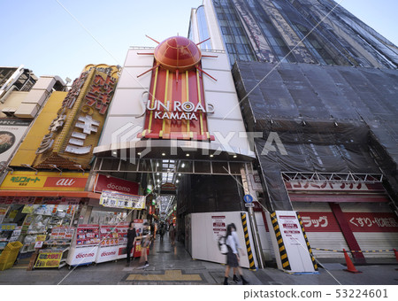 日本的東京都市風景我們看蒲田站西口的太陽路蒲田等 日本的東京都市風景我們看蒲田站西口的太陽路蒲田等 53224601